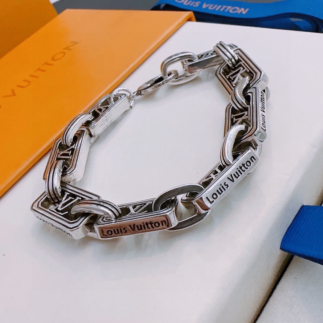 [TOP] Louis Vuitton LV  New Trend All-In-One Bracelet