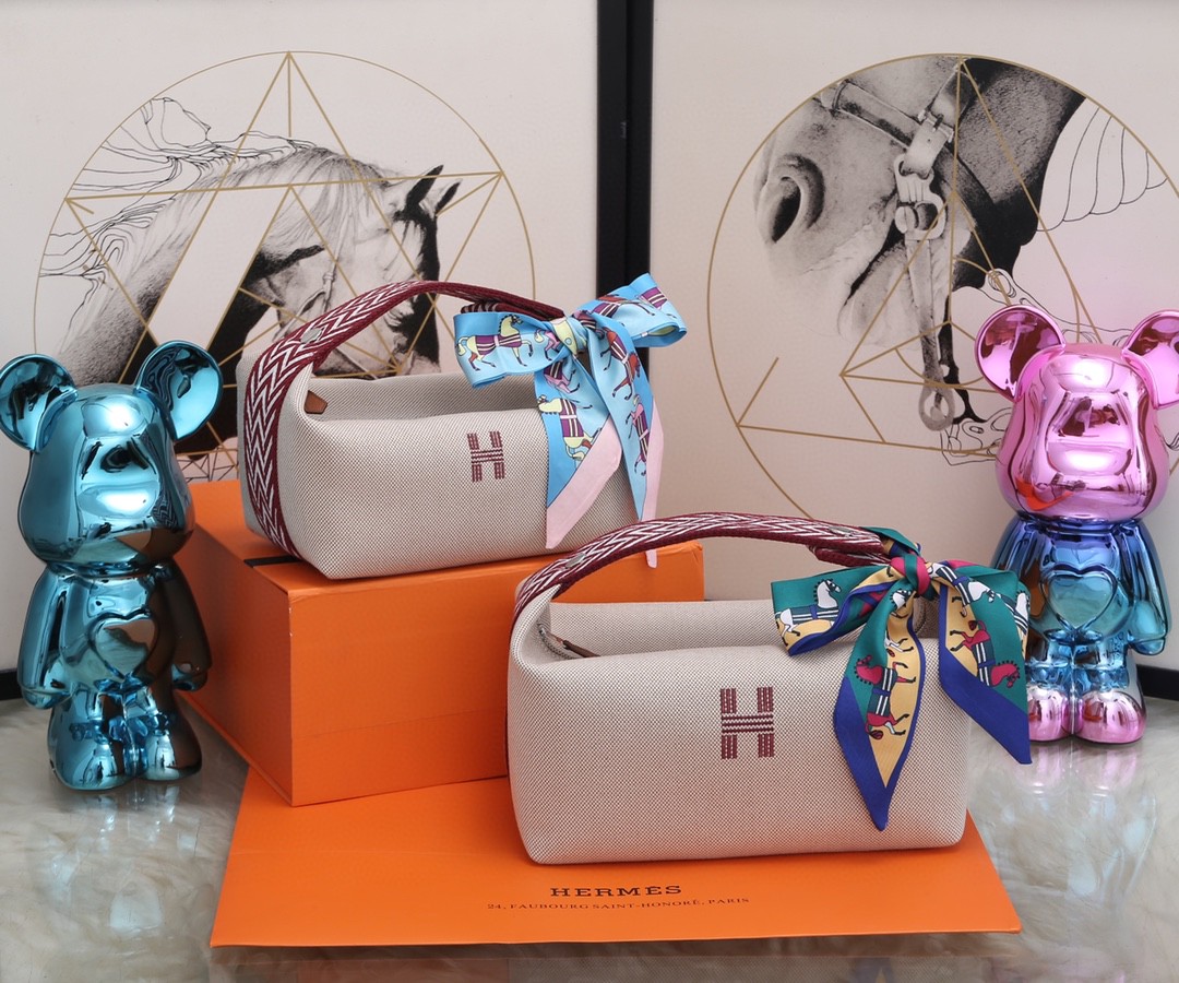 [TOP] HERMES Embroidered H logo Lunch Box Bag Collection
