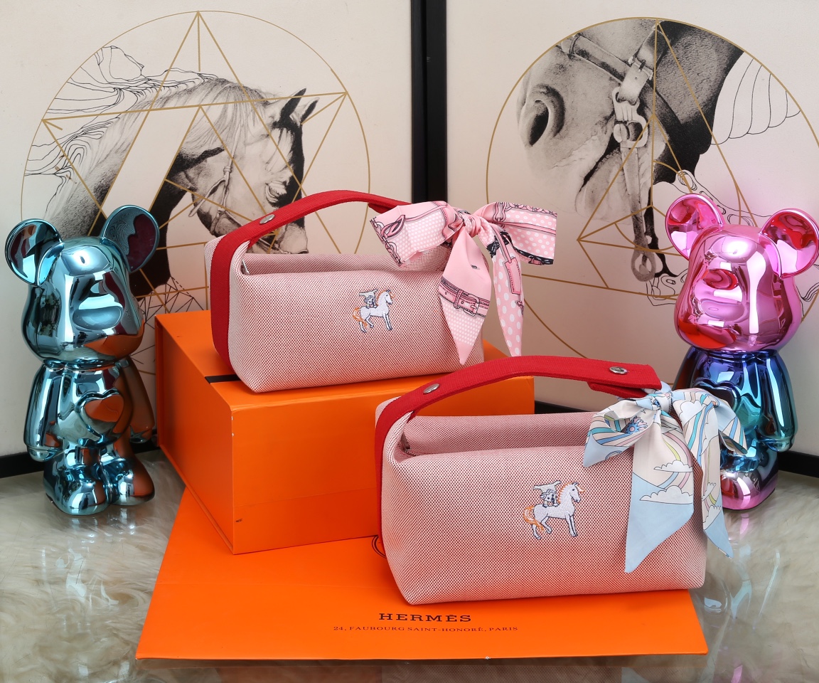 [TOP] HERMES Embroidered H logo Lunch Box Bag Collection
