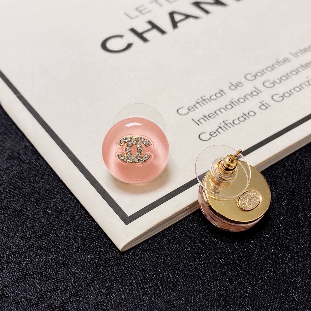 [TOP] CHANEL Diamond Stud Earring-Pink