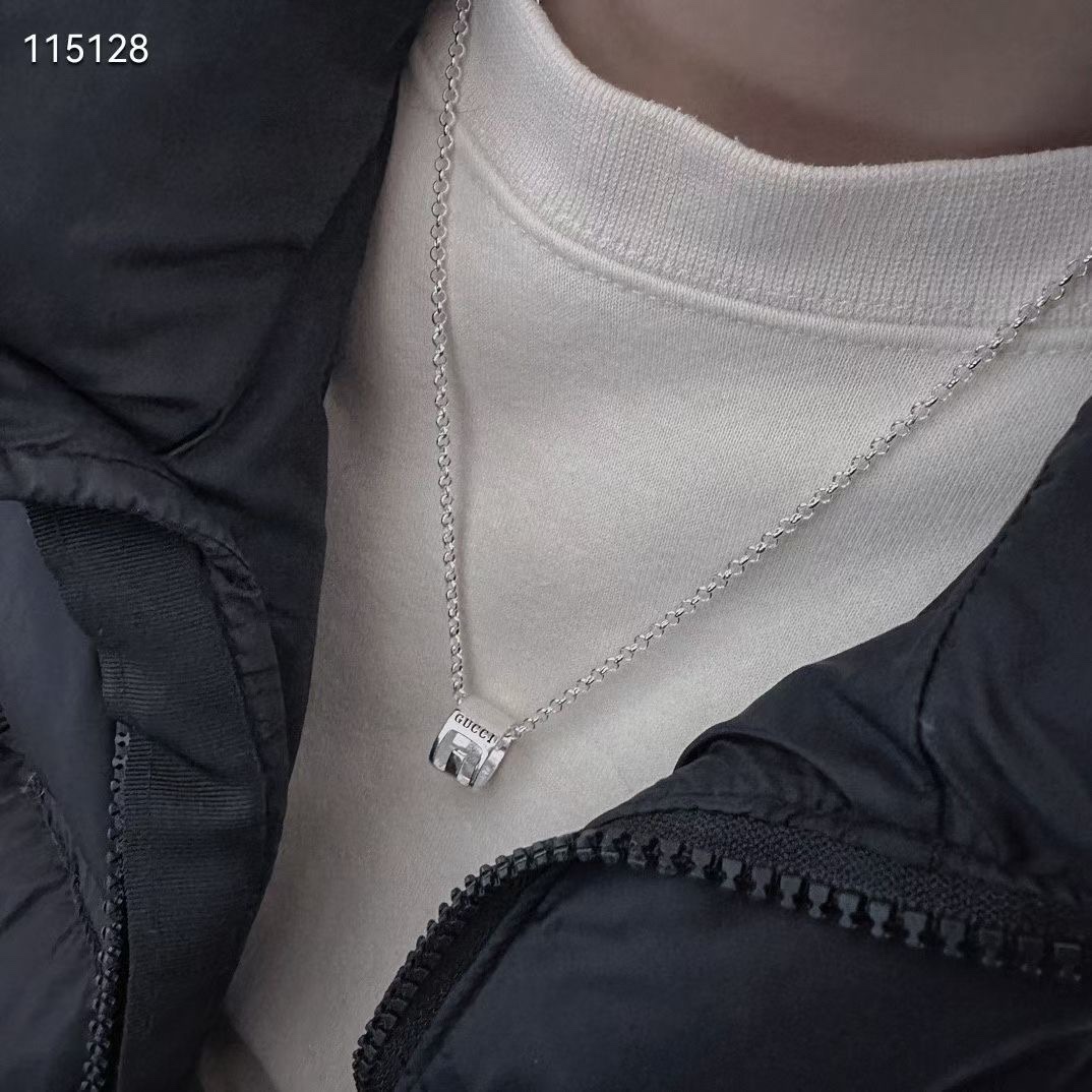 [TOP]GUCCI Classic Hollow Cylinder Pendant Necklace