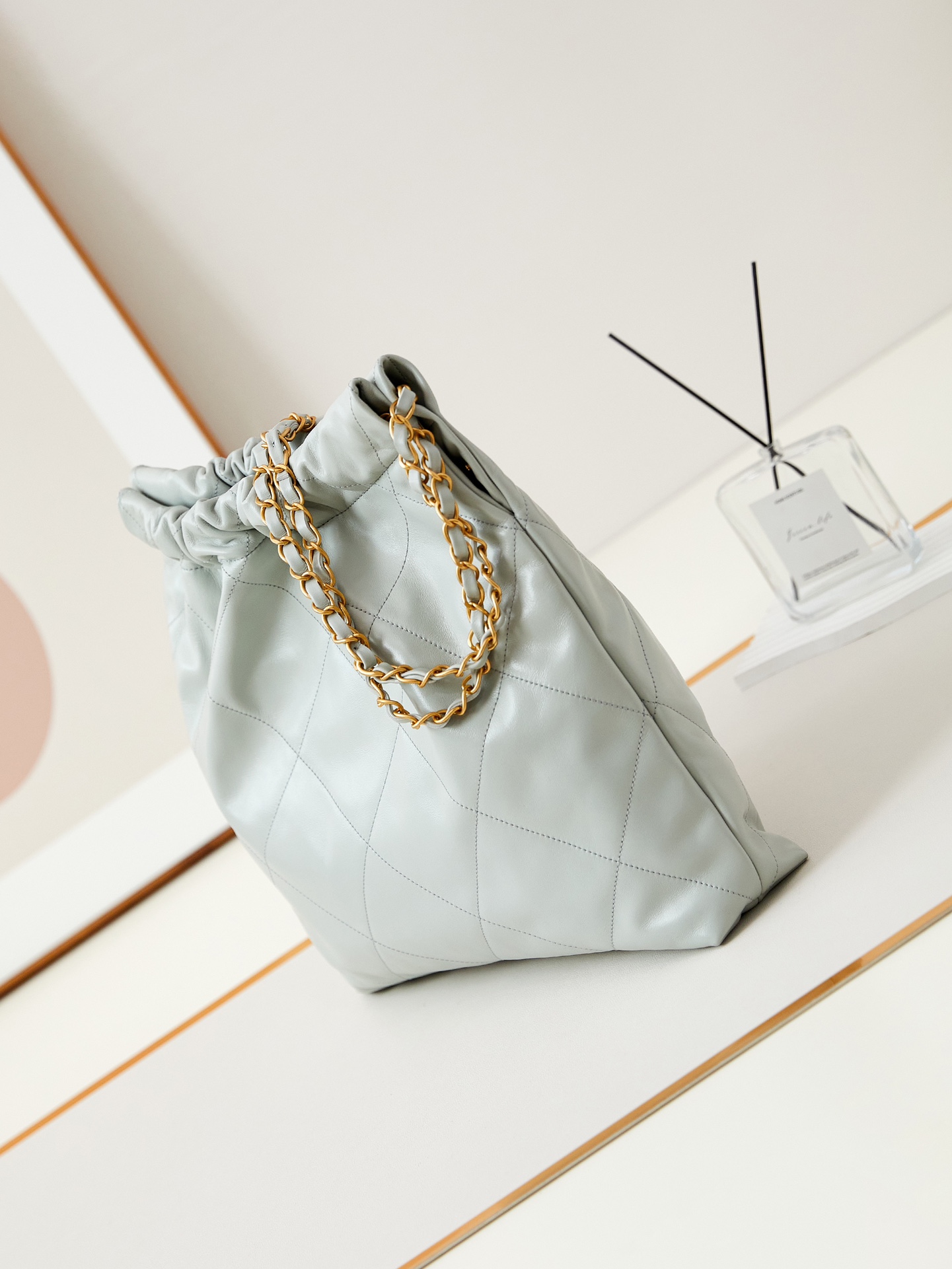 [TOP] CHANEL 22 Bag 35x37x7cm/39×42×8cm - Gray