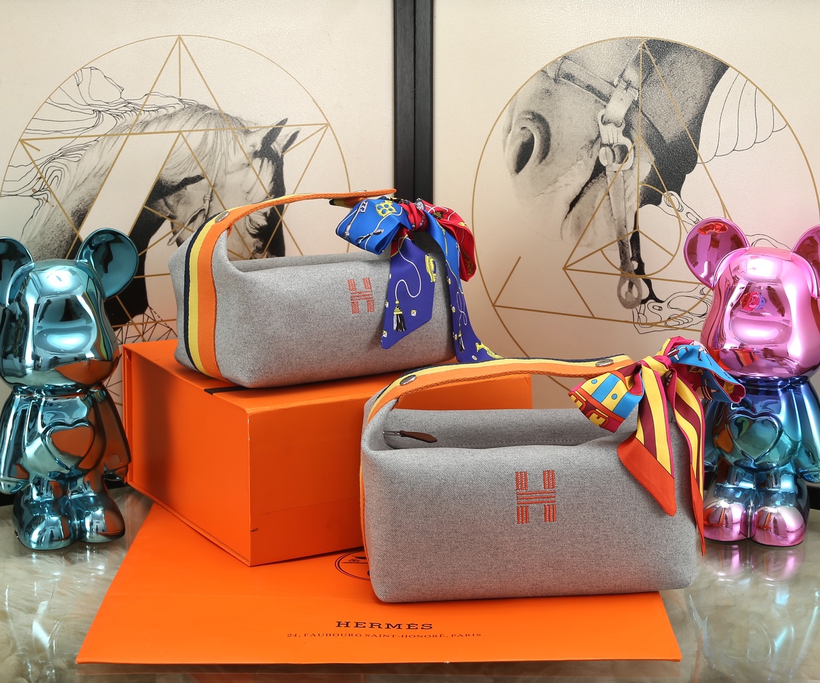 [TOP] HERMES Embroidered H logo Lunch Box Bag Collection