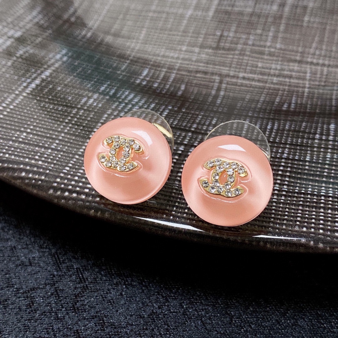 [TOP] CHANEL Diamond Stud Earring-Pink