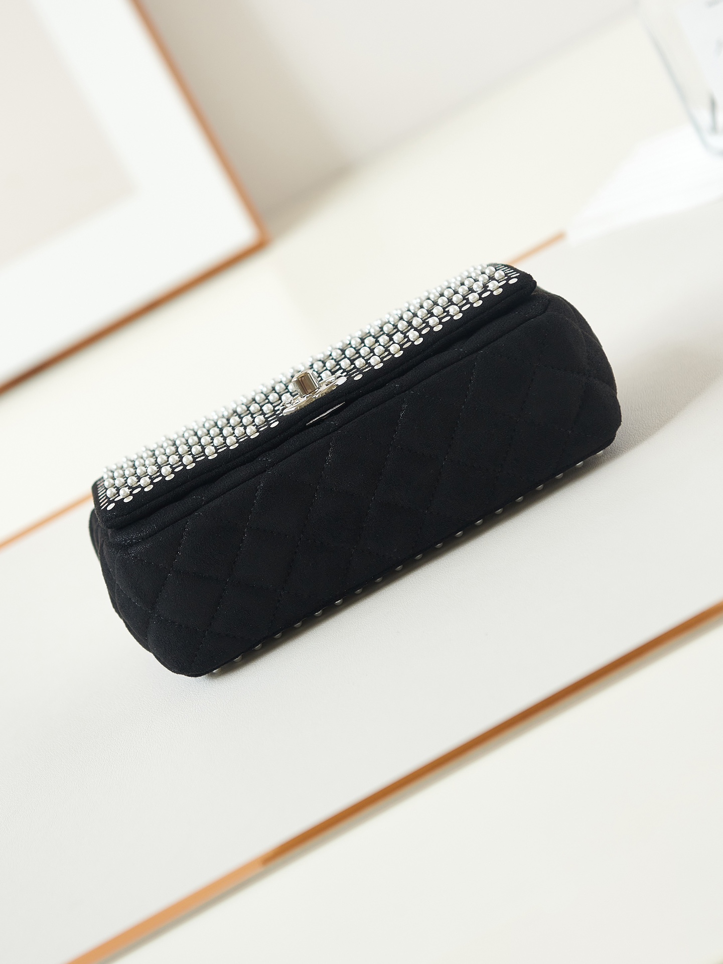 [TOP] CHANEL MINI Flap Bag 11.5x19.5x5.5cm with Pearl Sequins - Black