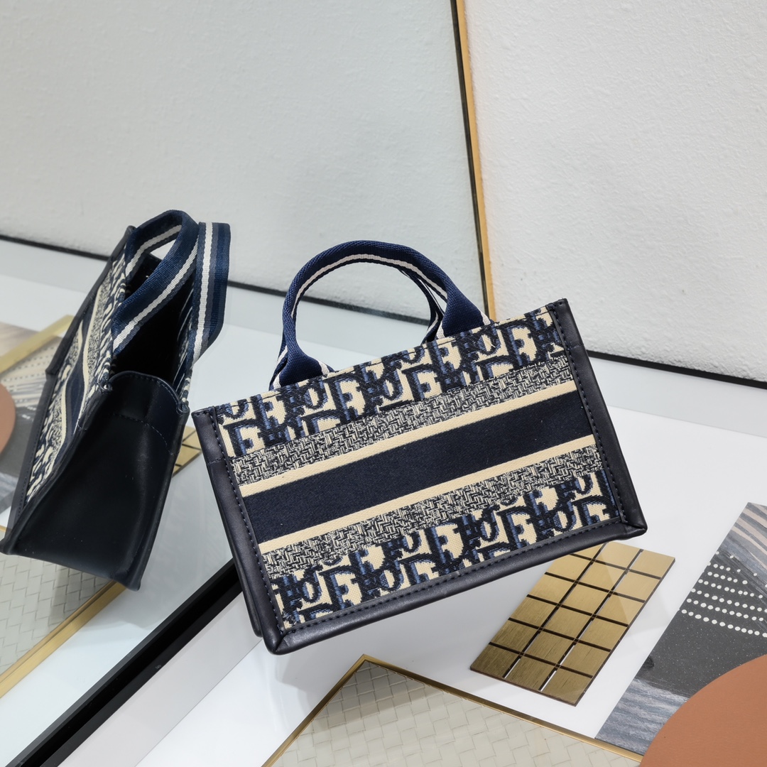 [TOP] Christian Dior Book Tote Bag Mini 21.5x13x7.5cm with Blue Print Embroidery