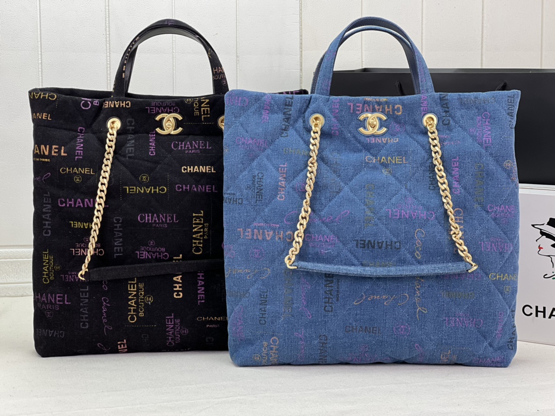 [TOP] CHANEL Shopping Bag Graffiti Denim 51×43×3cm - 2 Color