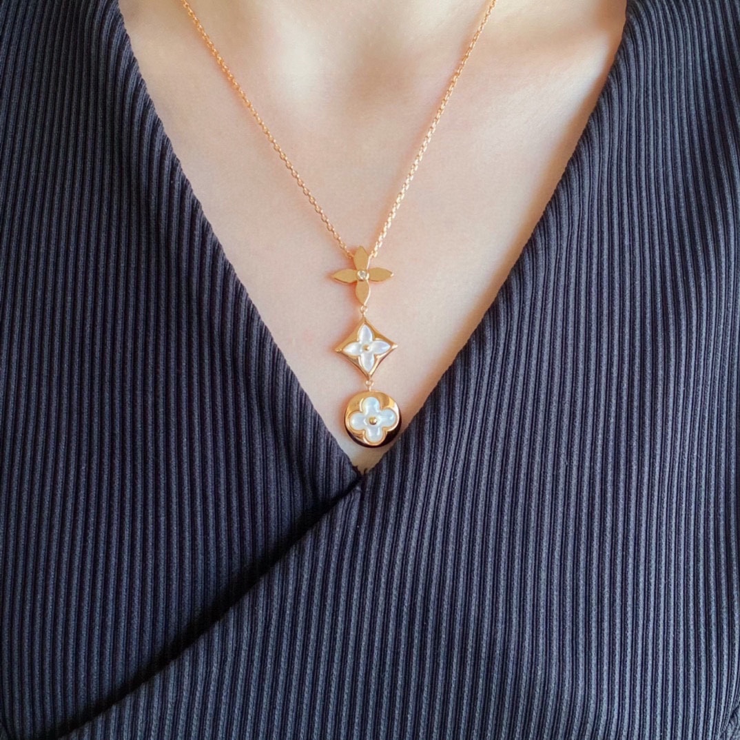 [TOP] Louis Vuitton LV Necklace