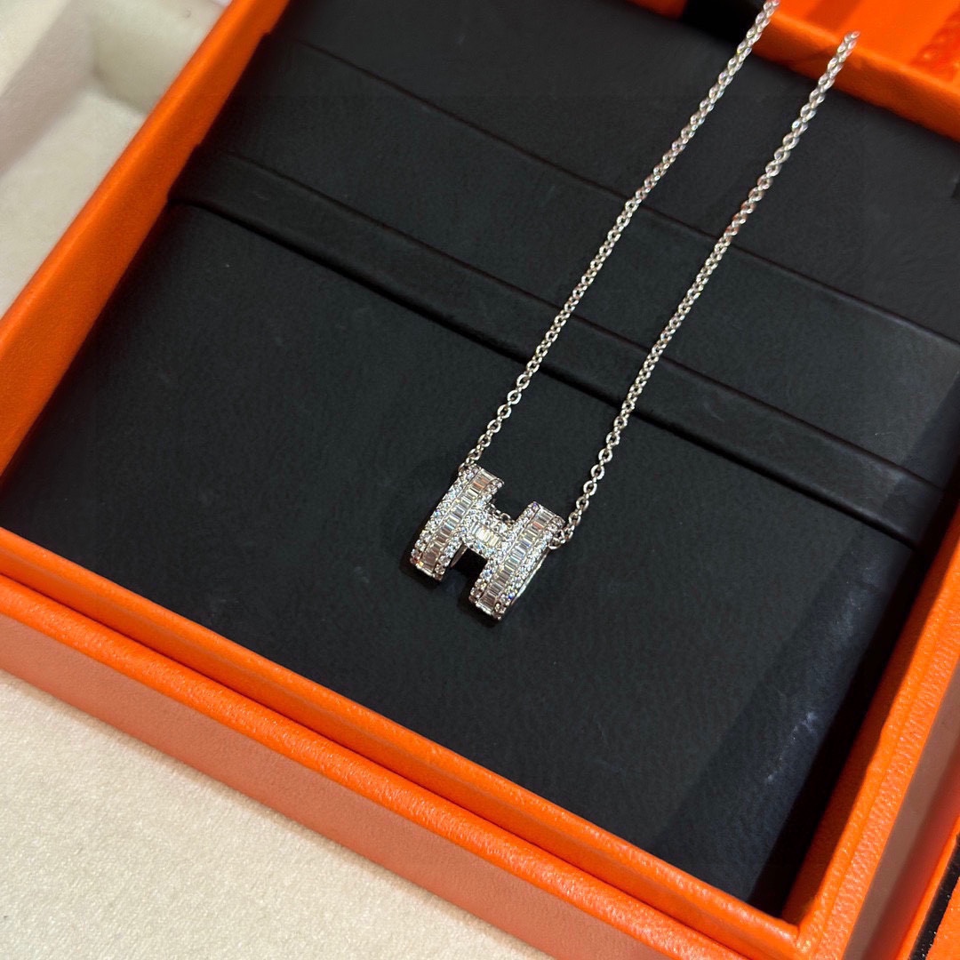 [TOP] HERMES H Necklace