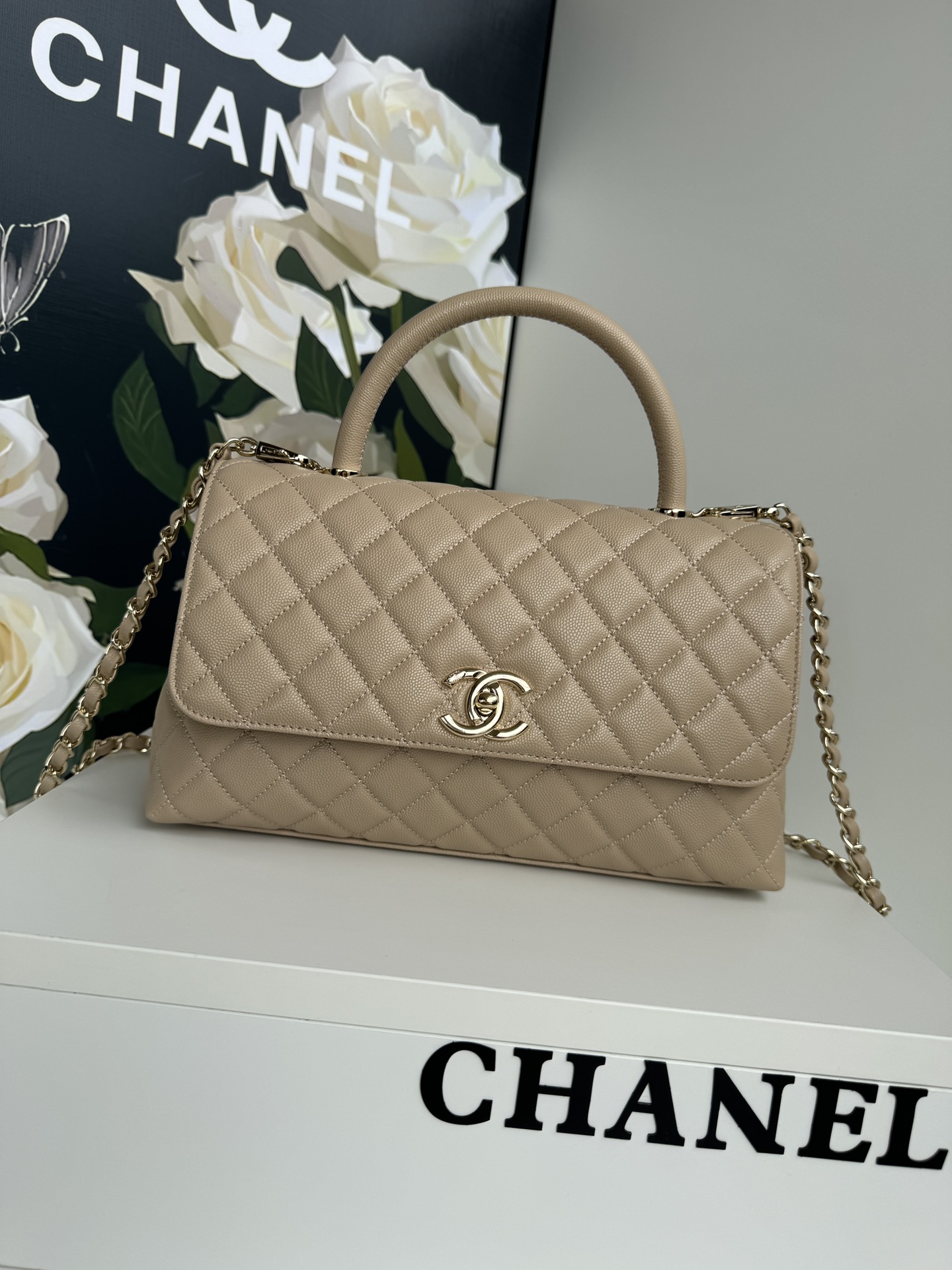 [TOP] Chanel CoCo Handle Bags Cowhide with Lambskin lining 23cm/28cm - Beige&GHW