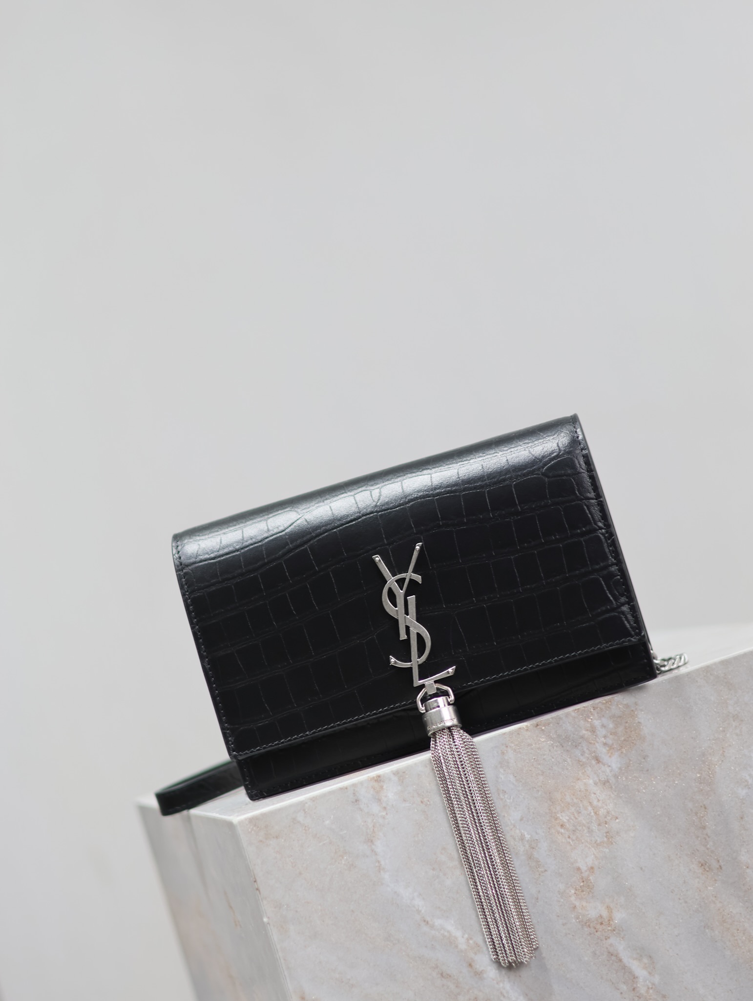 [TOP] Yves Saint Laurent YSL Kate Tassel Bag Matte Croc Embossed Cowhide 19x12.5x4cm - Black&SHW