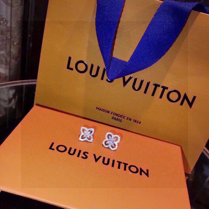 [TOP] Louis Vuitton LV Dissymmetry Earring