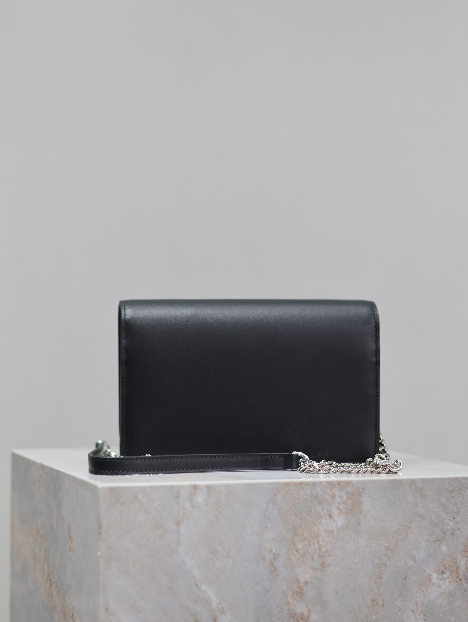 [TOP] Yves Saint Laurent YSL Kate Tassel Bag Cowhide Plain Weave 19x12.5x4cm - Black&SHW