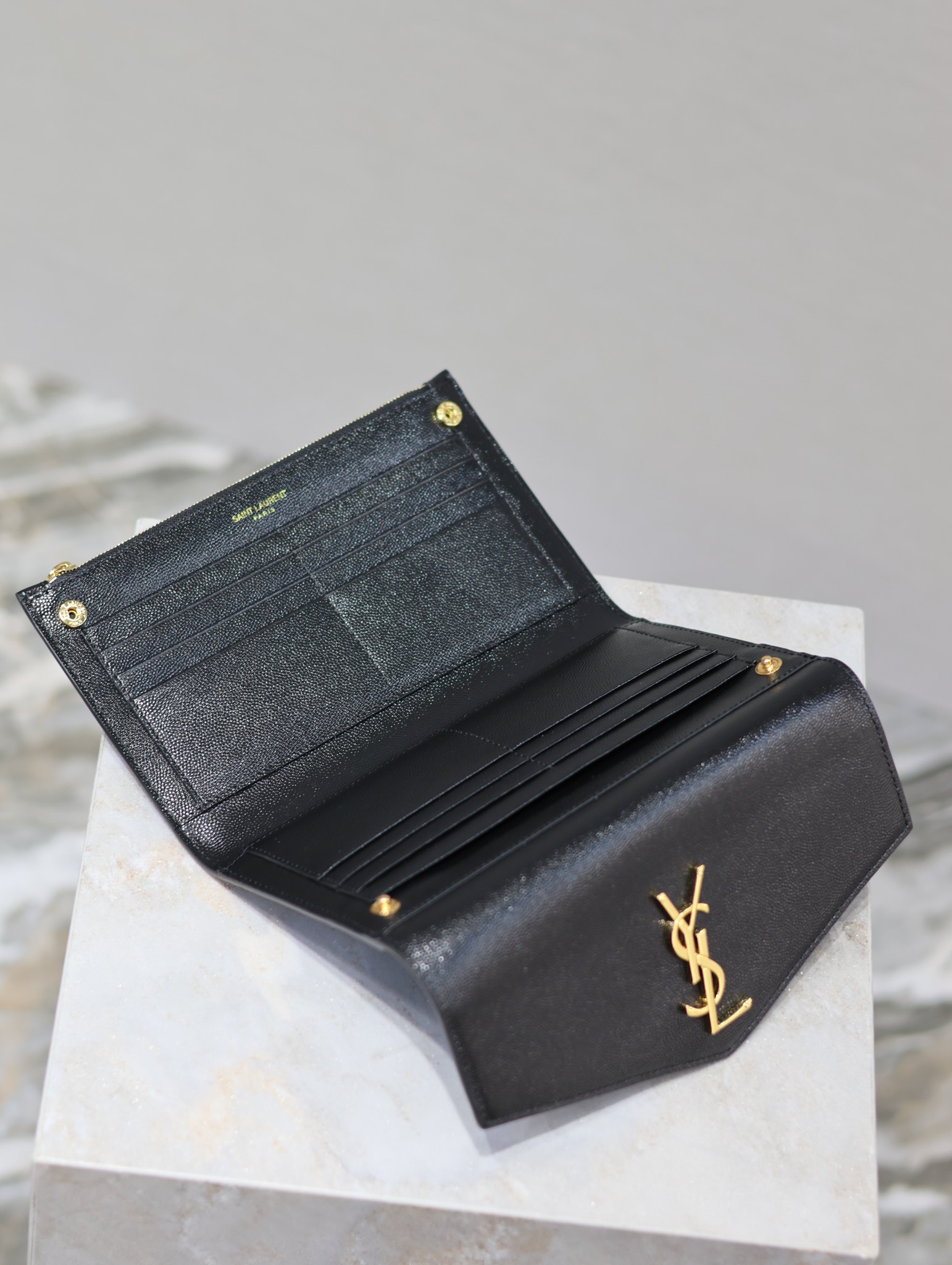 [TOP] Yves Saint Laurent YSL UPTOWN Wallet Cowhide 21.5×12×2.5cm - Black&GHW