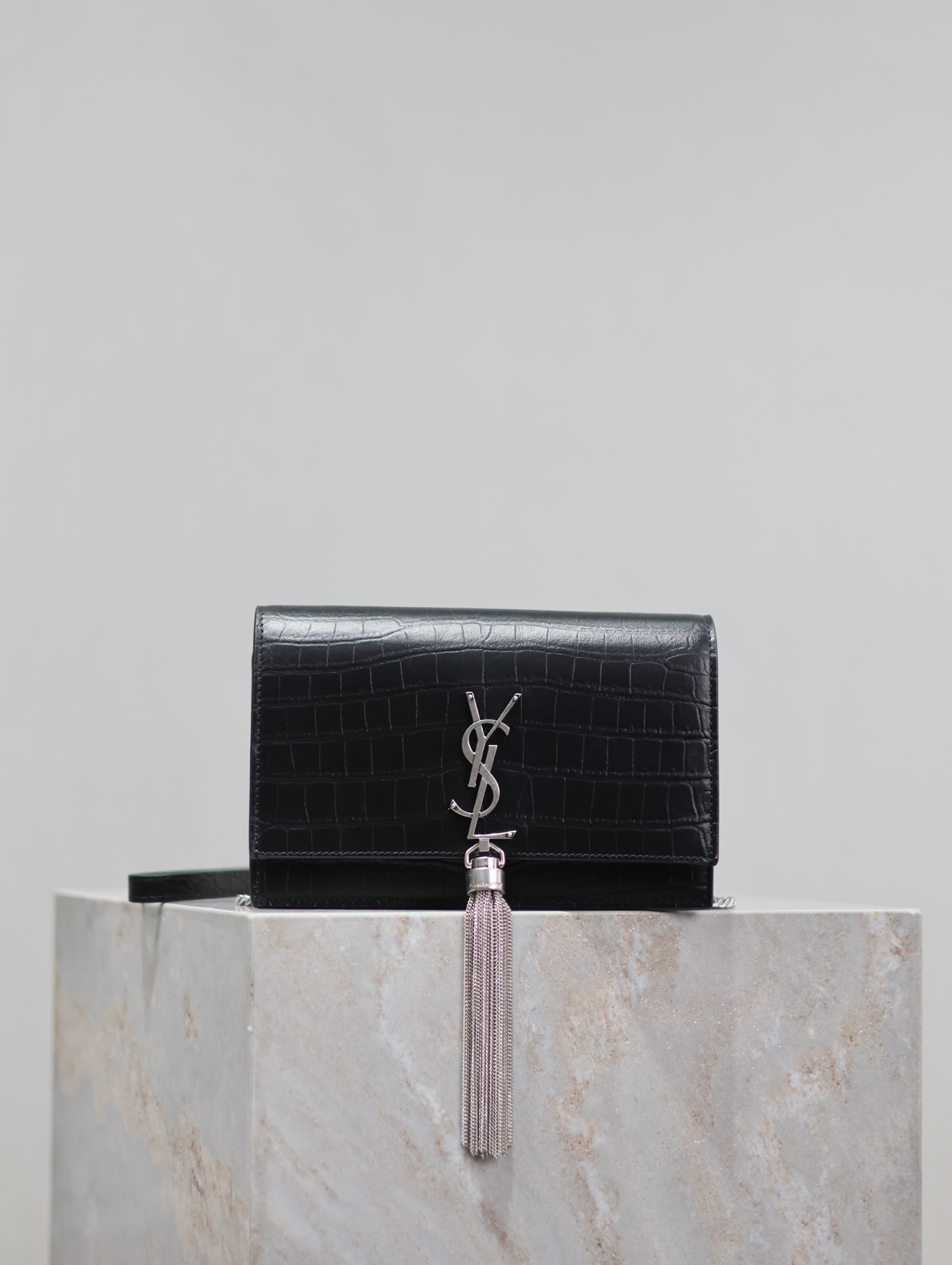 [TOP] Yves Saint Laurent YSL Kate Tassel Bag Matte Croc Embossed Cowhide 19x12.5x4cm - Black&SHW
