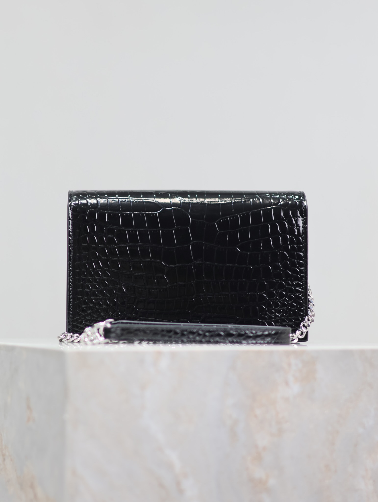 [TOP] Yves Saint Laurent YSL Kate Tassel Bag Croc Embossed Cowhide 19x12.5x4cm - Black&SHW