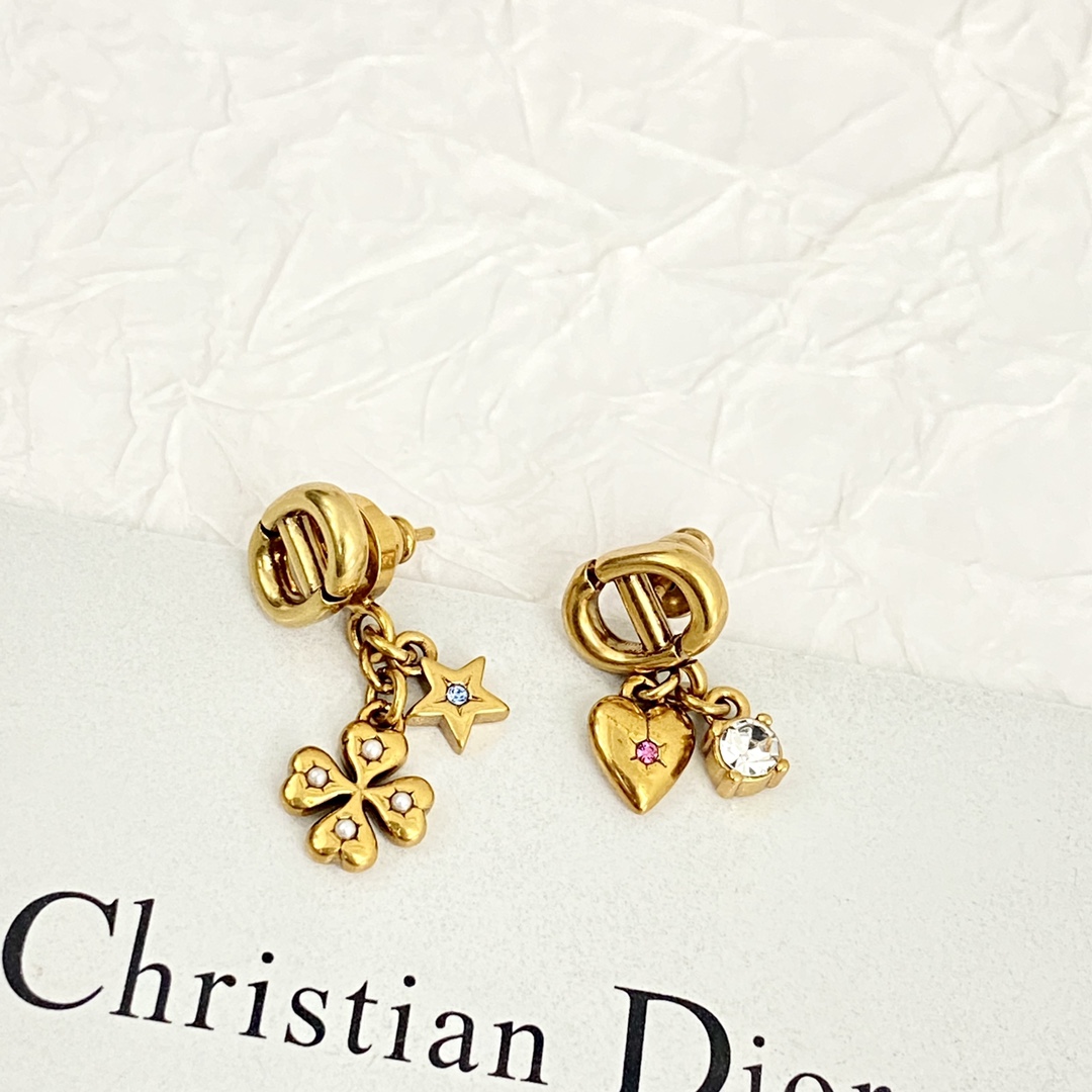 [TOP] Christian Dior Heart Star Earring