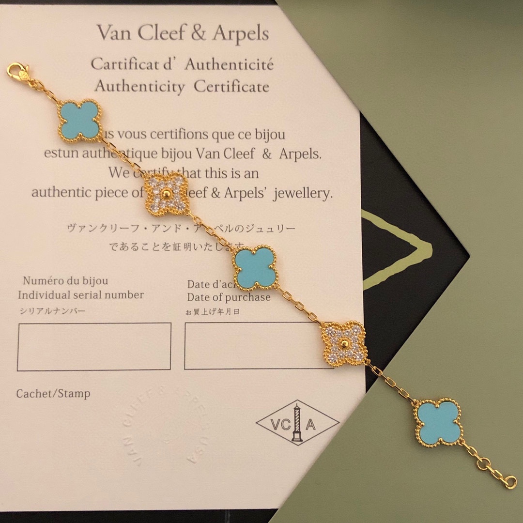 [TOP] Van Cleef & Arpels Vintage Alhambra 5 motifs Bracelet/Necklace/Earrings