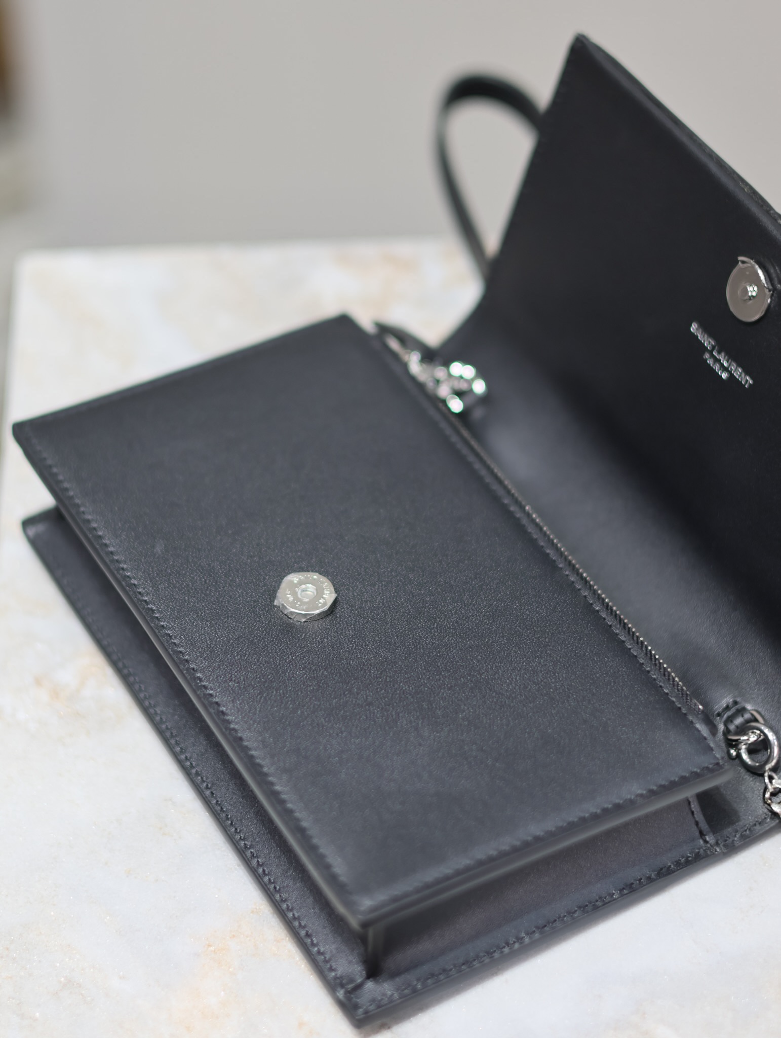 [TOP] Yves Saint Laurent YSL Kate Tassel Bag Cowhide Plain Weave 19x12.5x4cm - Black&SHW