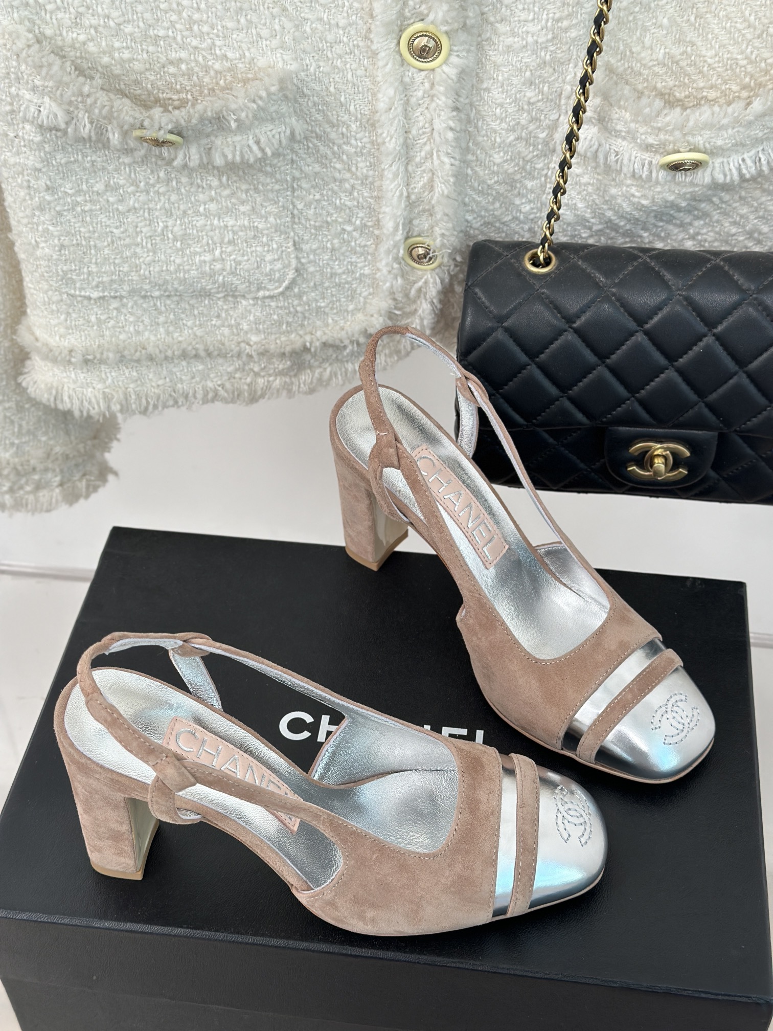 [TOP] CHANEL CC Thick Heel Back Sandals - Pink