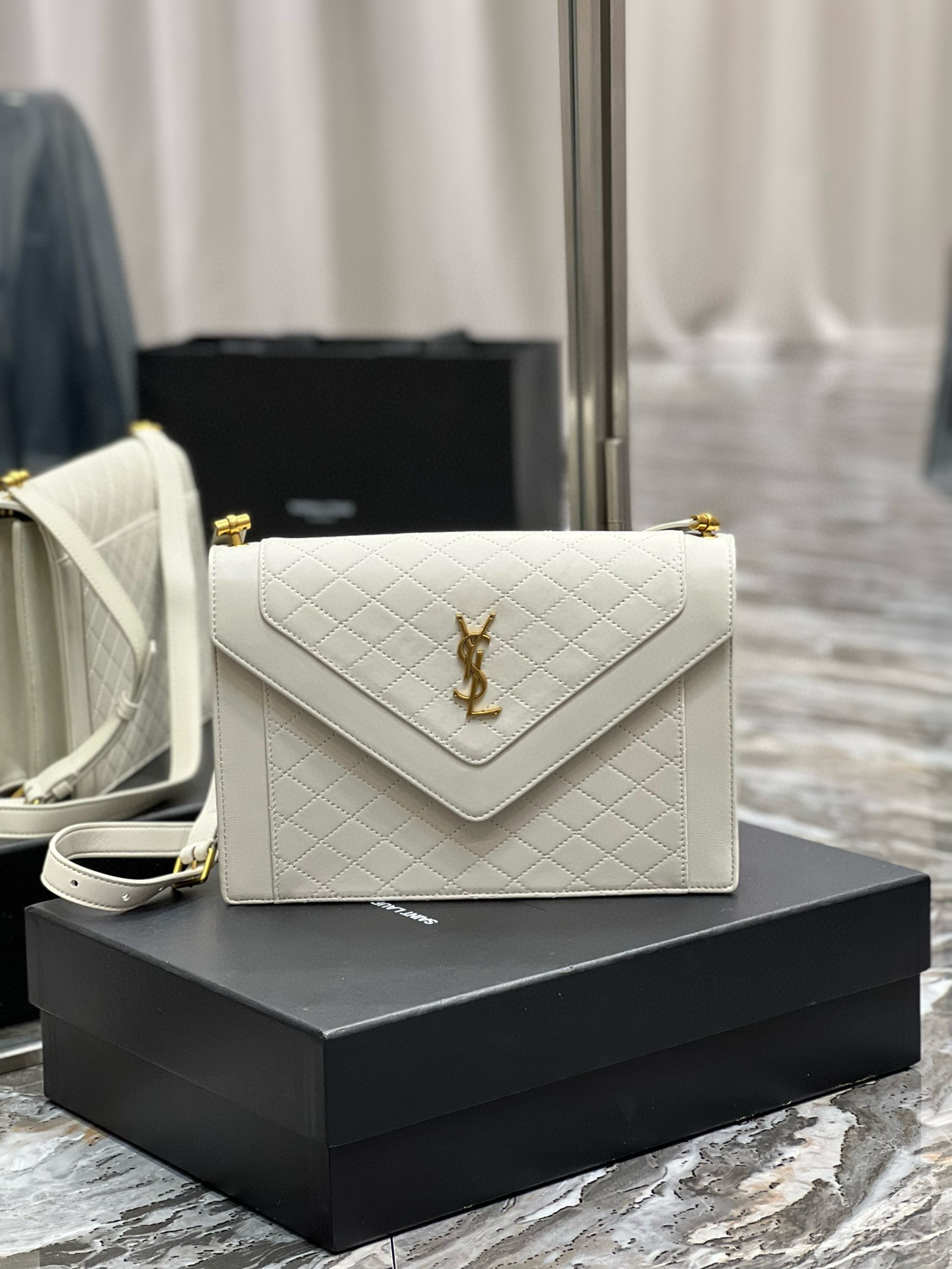 [TOP] Yves Saint Laurent YSL Mini Quilted Envelope Bags - 2 Sizes - 3 Colors