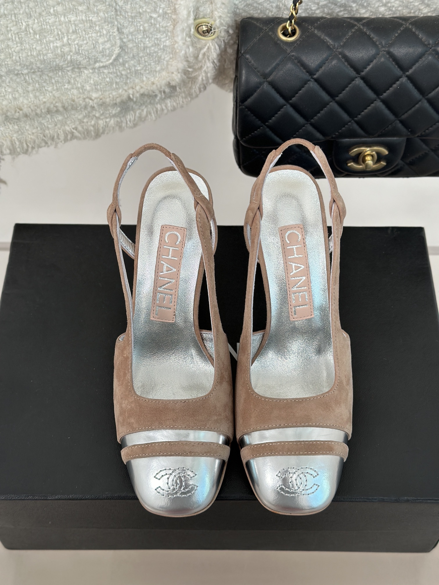 [TOP] CHANEL CC Thick Heel Back Sandals - Pink