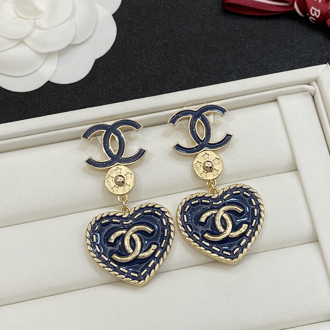 [TOP] CHANEL CC Heart Earrings-2 Colors