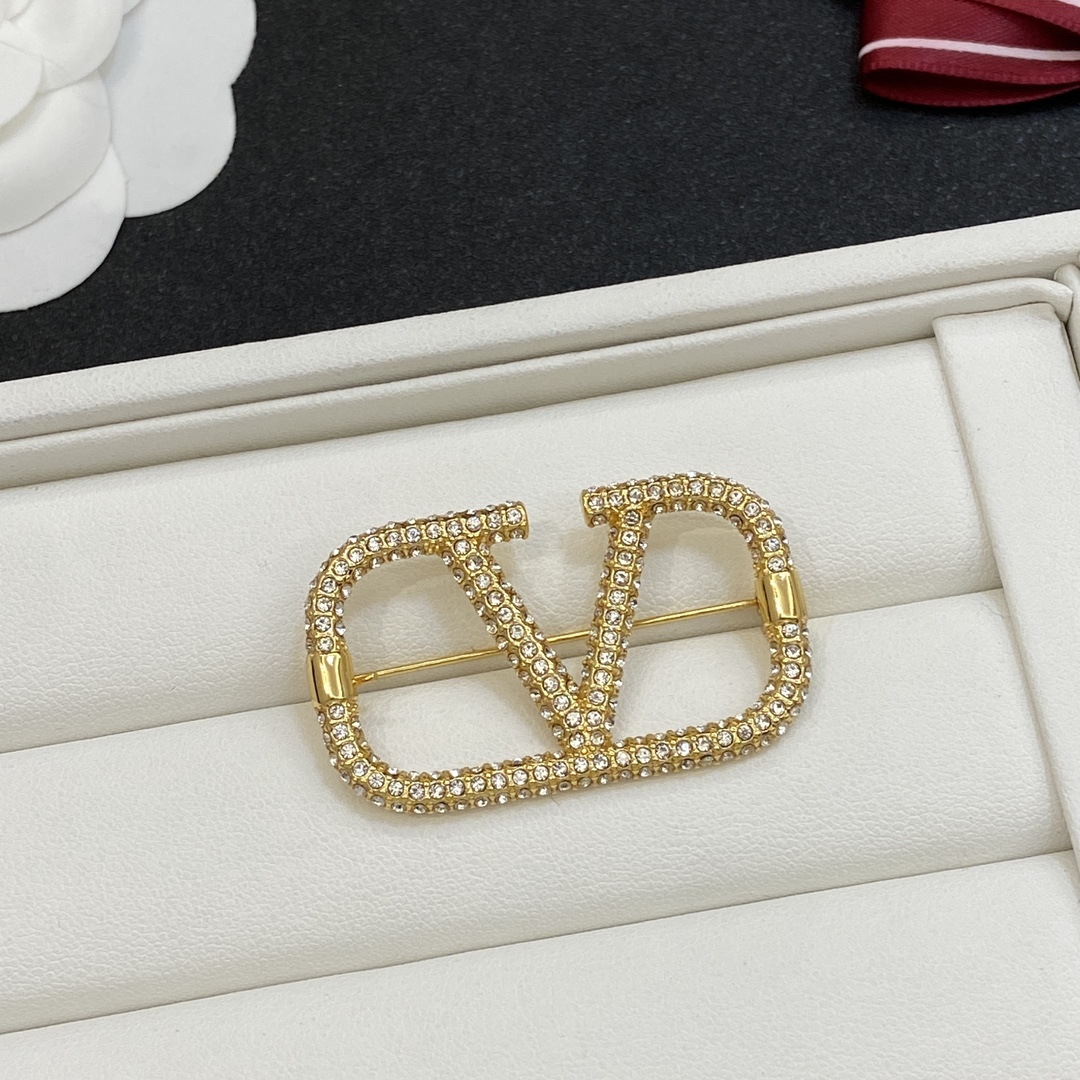 [TOP] VALENTINO Brooch