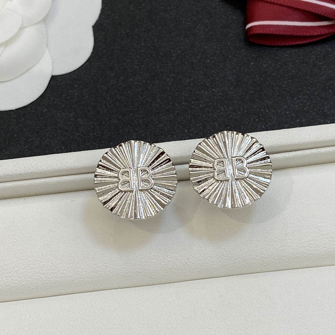 [TOP] BALENCIAGA BB Earrings-2 Colors