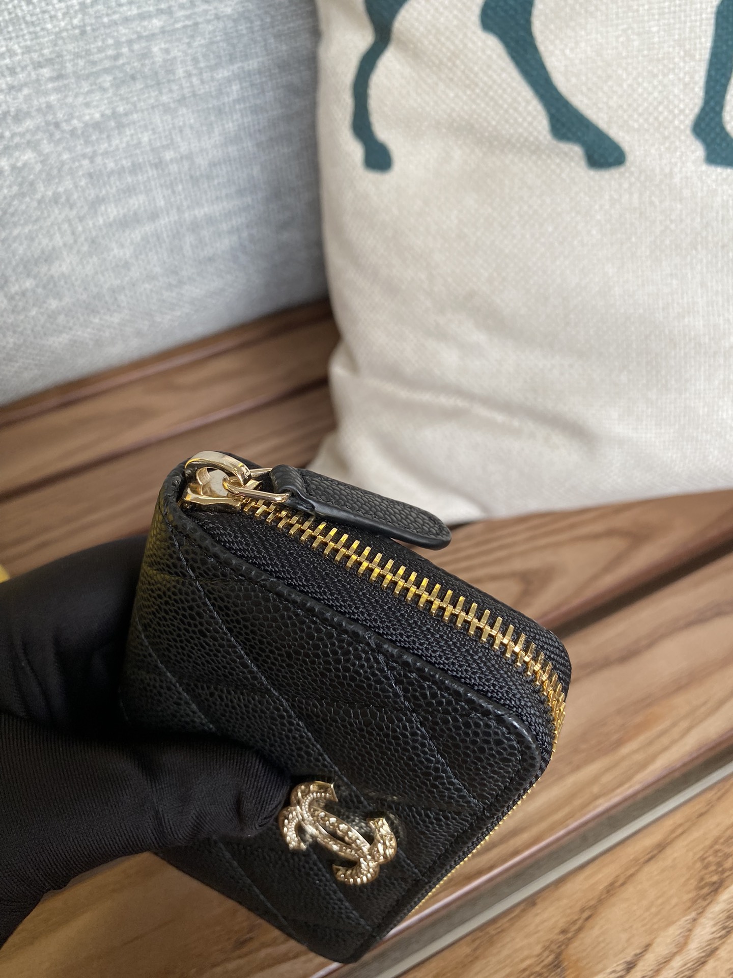 [TOP] CHANEL Caviar Wallets - GHW - 6 Colors - 711 Luxury