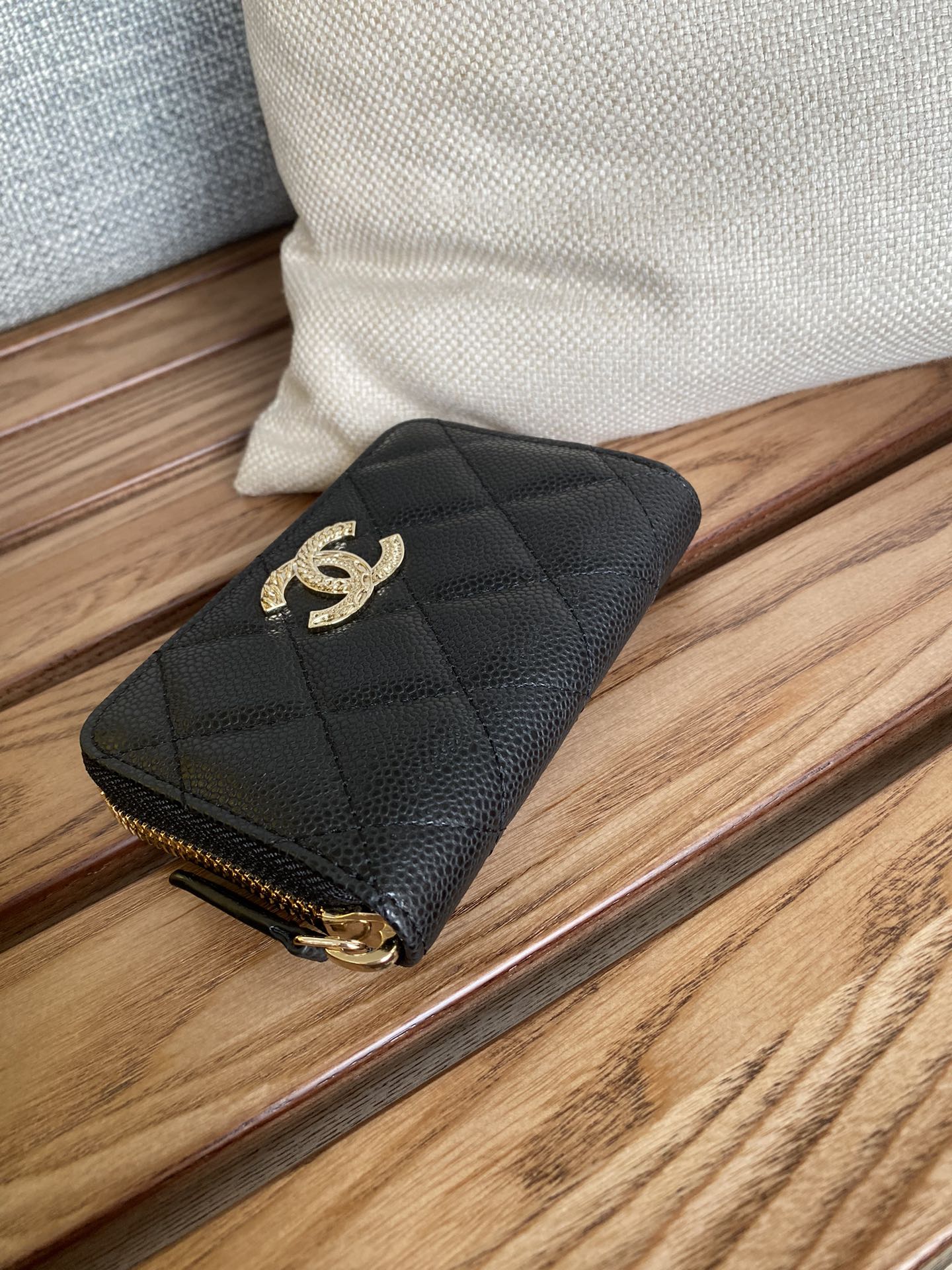 [TOP] CHANEL Caviar Wallets - GHW - 6 Colors - 711 Luxury