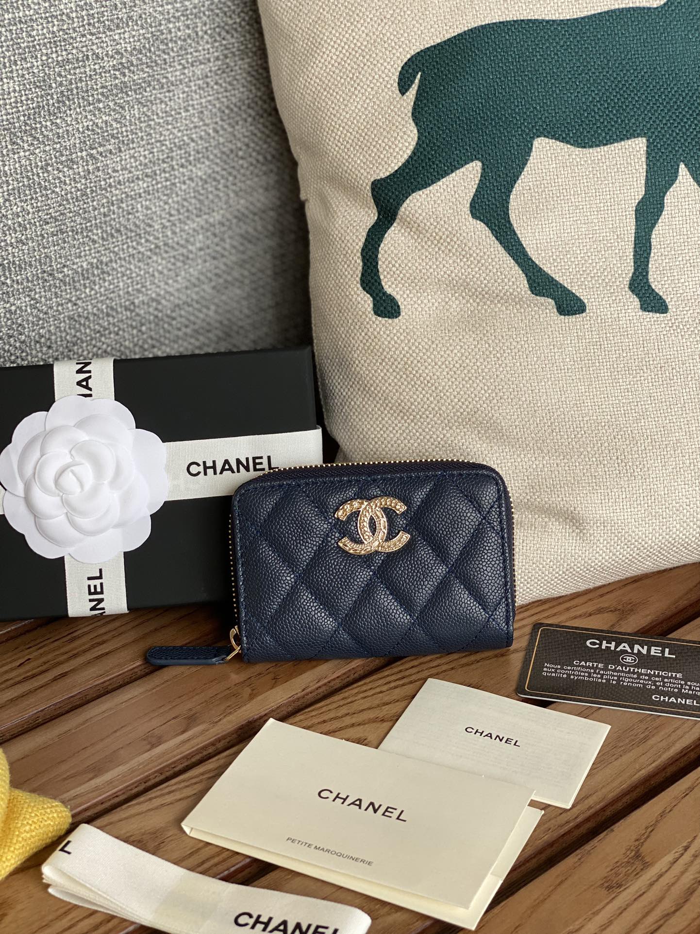 [TOP] CHANEL Caviar Wallets - GHW - 6 Colors