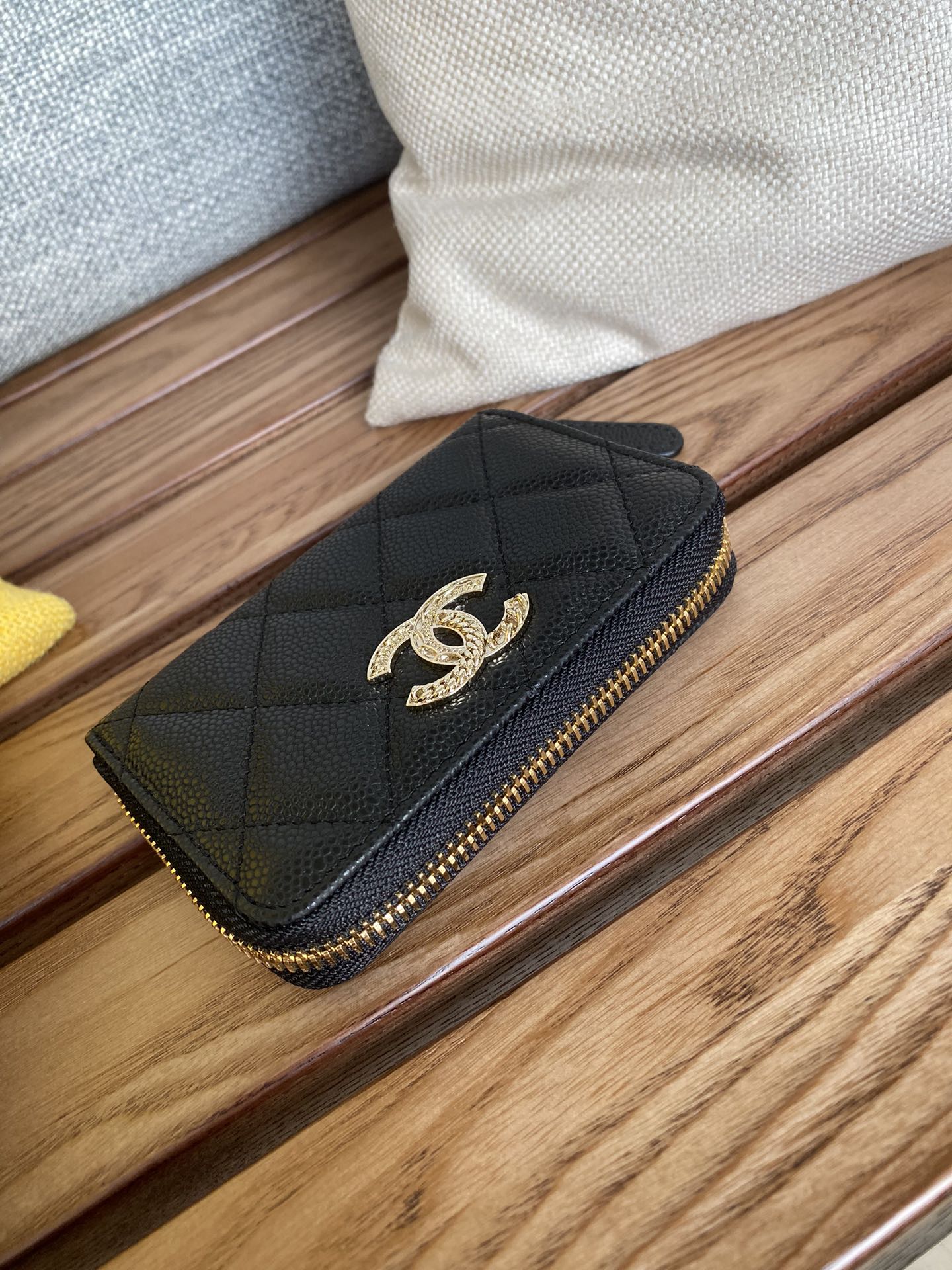 [TOP] CHANEL Caviar Wallets - GHW - 6 Colors - 711 Luxury