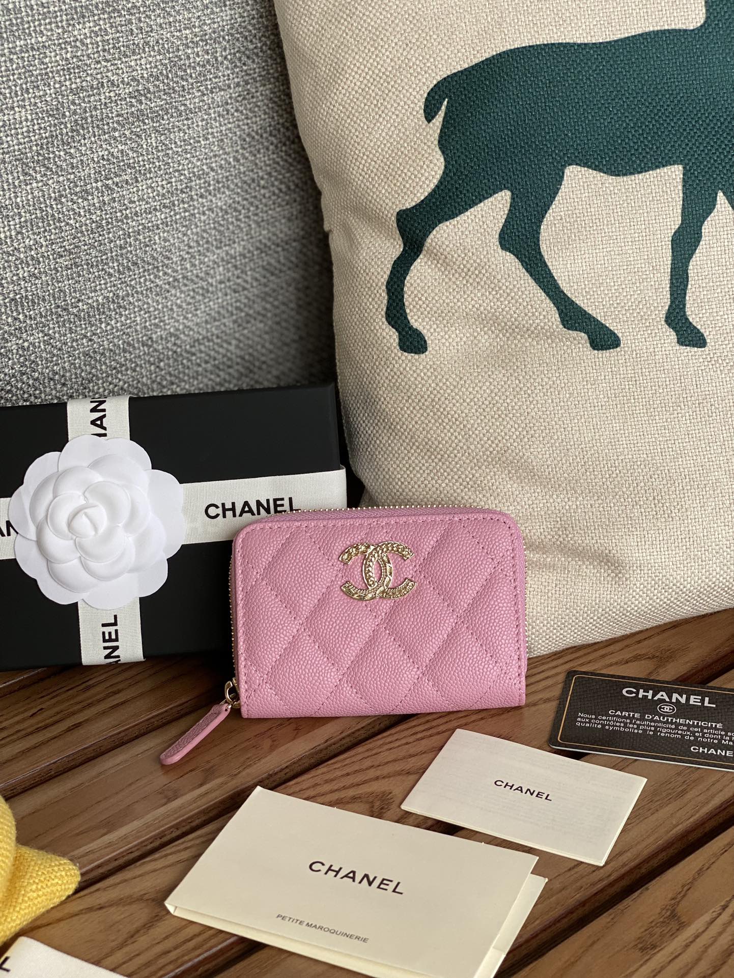 [TOP] CHANEL Caviar Wallets - GHW - 6 Colors - 711 Luxury