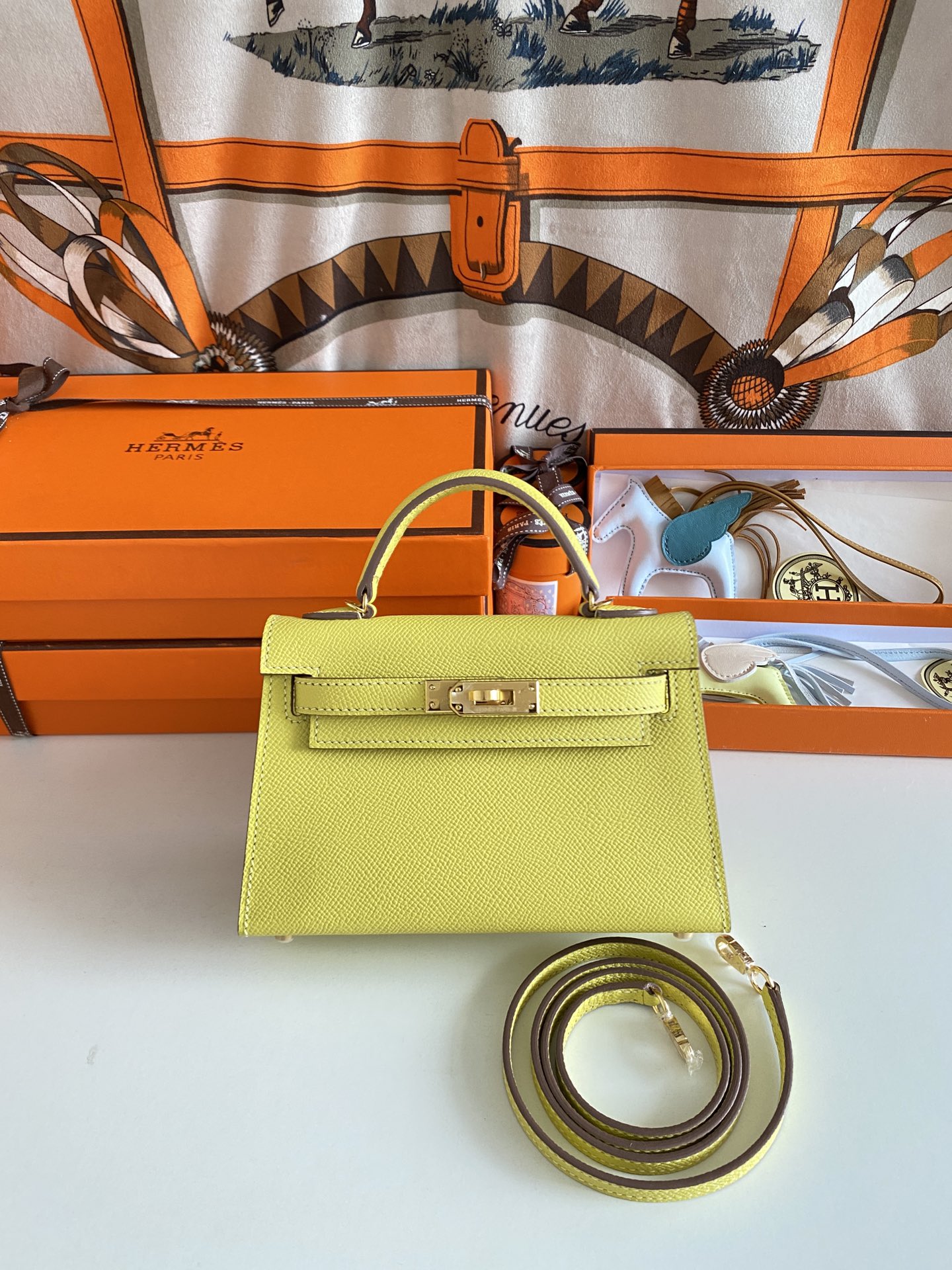 [TOP] HERMES Mini Kelly II Epsom Leather 19cm - Lime & GHW/SHW