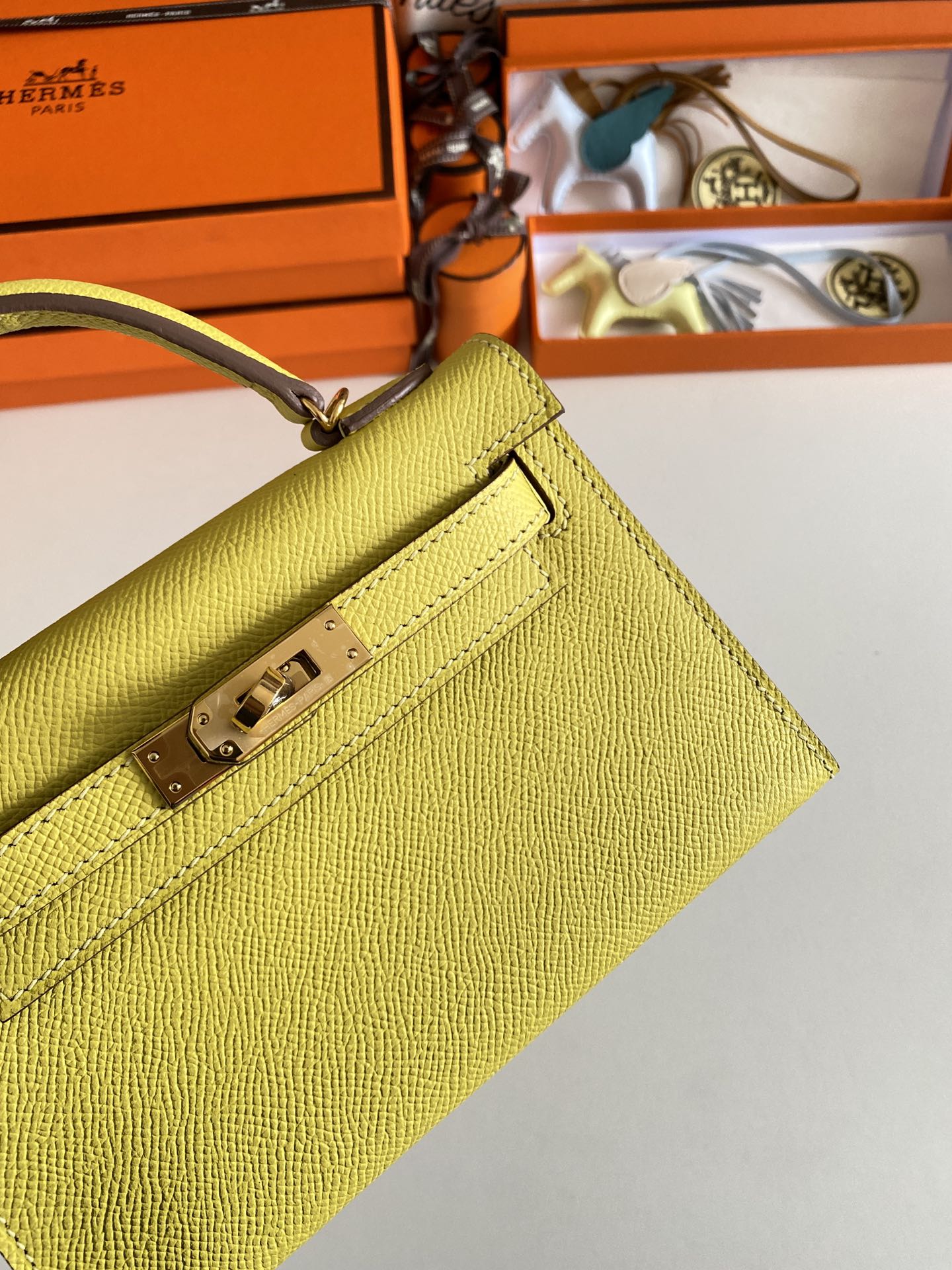 [TOP] HERMES Mini Kelly II Epsom Leather 19cm - Lime & GHW/SHW