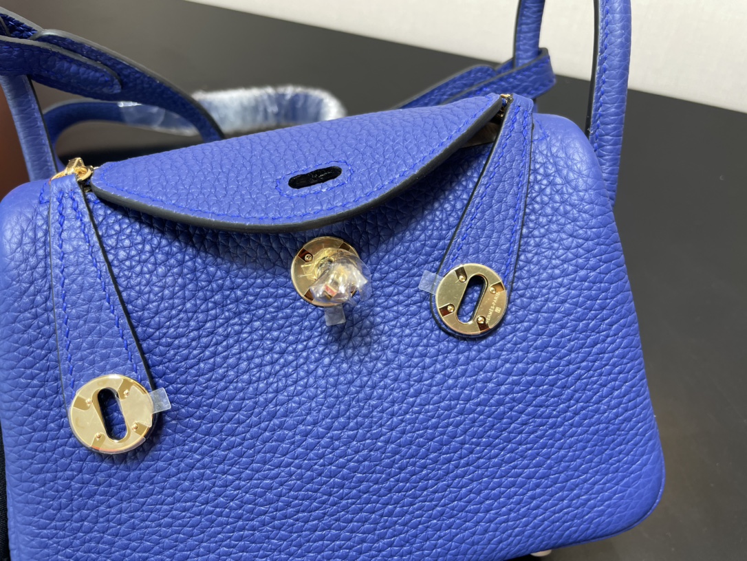 [TOP] HERMES Mini Lindy Taurillon Clemence Leather 19 CM - Bleu Electrique & GHW/SHW