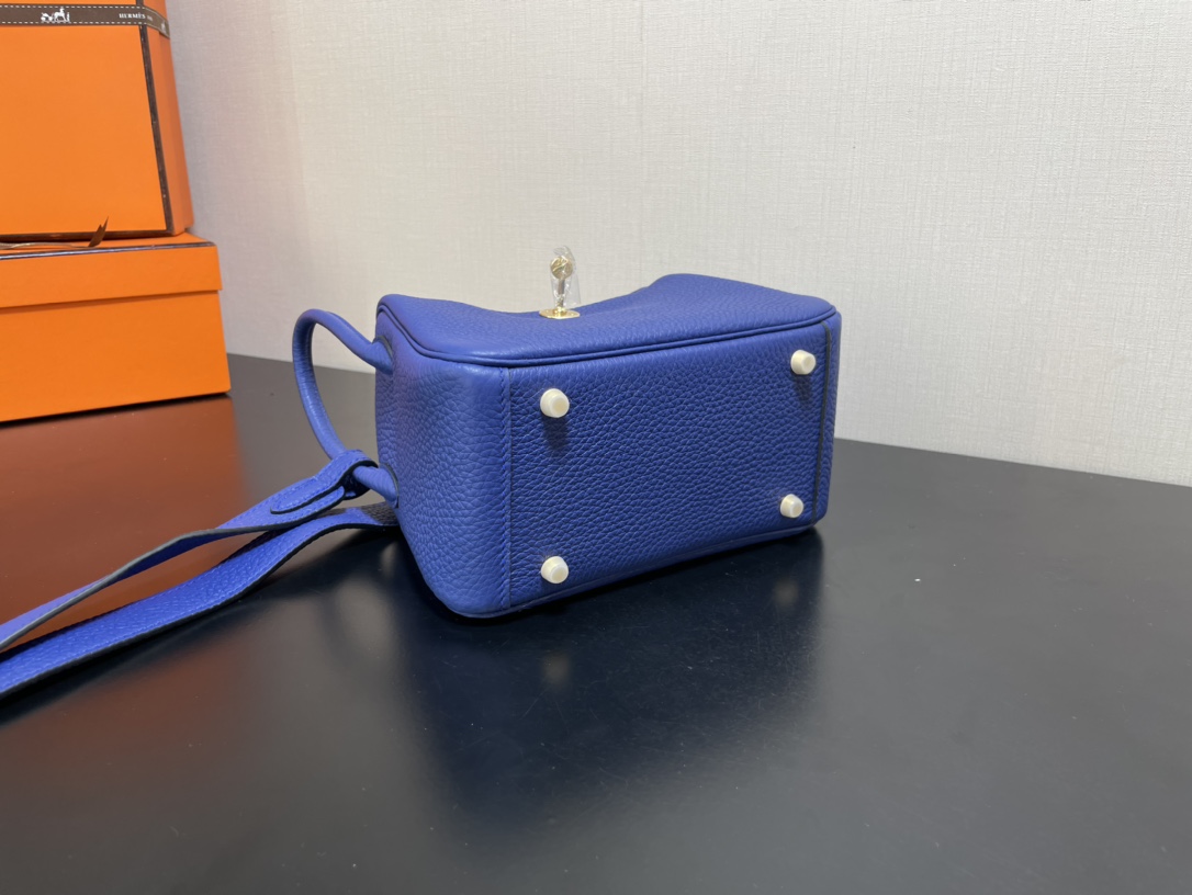 [TOP] HERMES Mini Lindy Taurillon Clemence Leather 19 CM - Bleu Electrique & GHW/SHW
