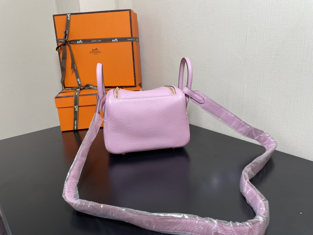 [TOP] HERMES Mini Lindy Taurillon Clemence Leather 19 CM - Mauve Sylvestre Pink & GHW/SHW