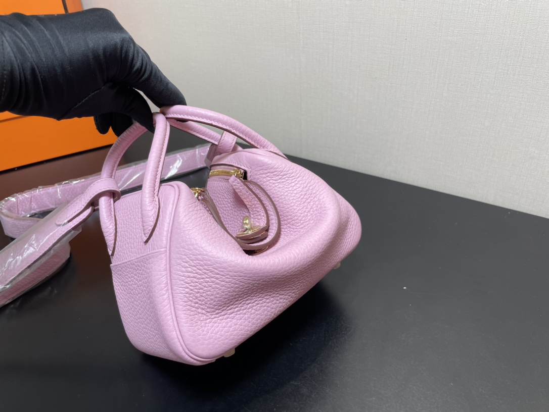 [TOP] HERMES Mini Lindy Taurillon Clemence Leather 19 CM - Mauve Sylvestre Pink & GHW/SHW