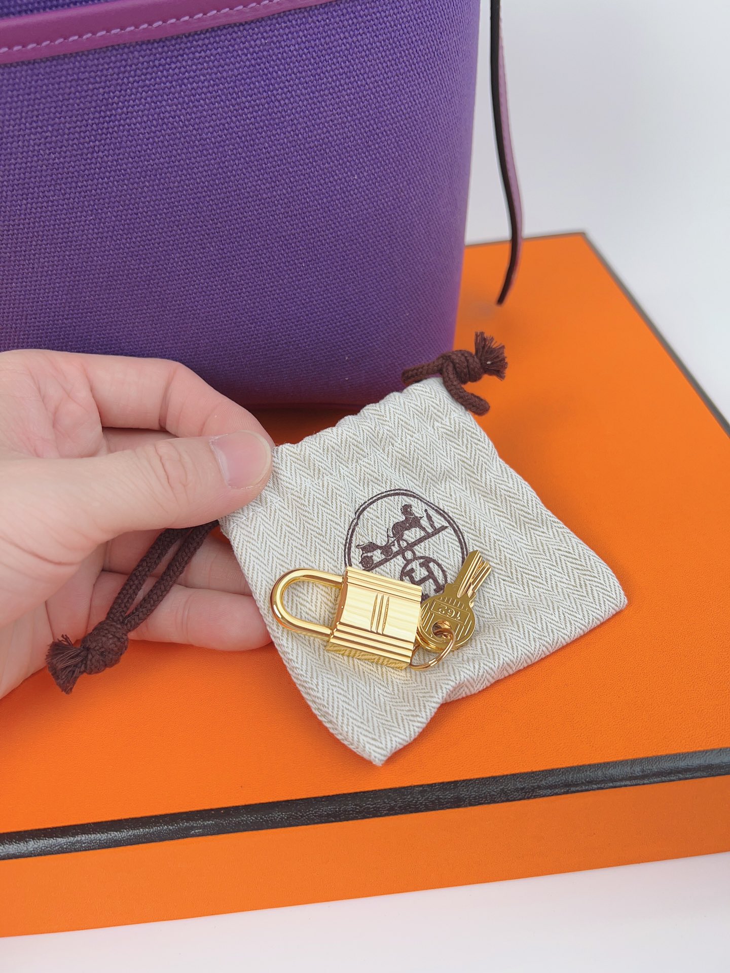 [TOP] HERMES Picotin Cargo Bag Canvas Patchwork With Swift Leather - 18CM - Purple & GHW