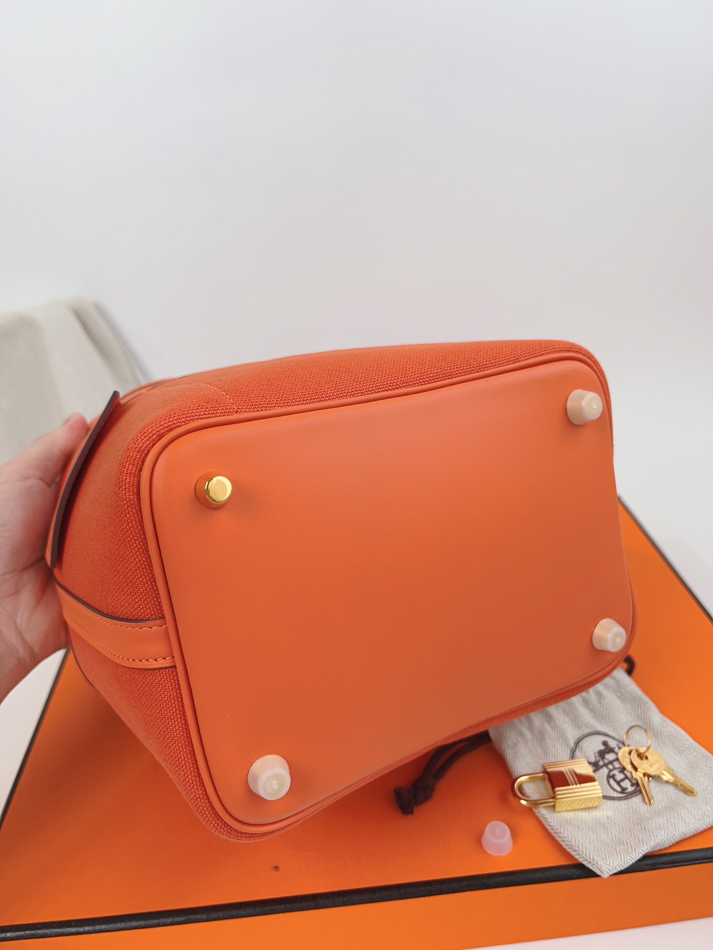 [TOP] HERMES Picotin Cargo Bag Canvas Patchwork With Swift Leather - 18CM - Orange & GHW