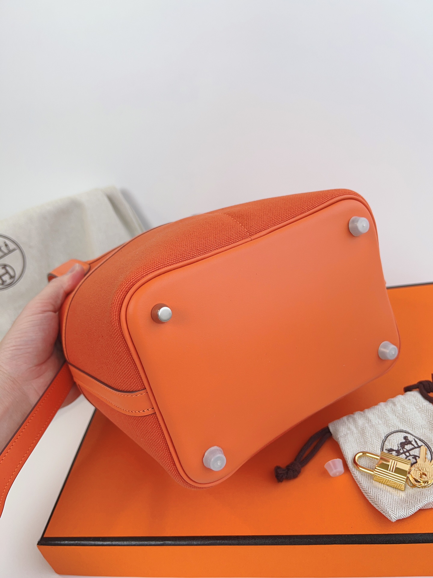 [TOP] HERMES Picotin Cargo Bag Canvas Patchwork With Swift Leather - 18CM - Orange & SHW