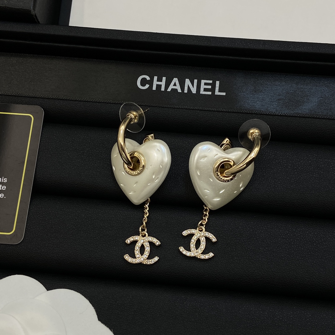 [TOP] CHANEL Pendant Earrings