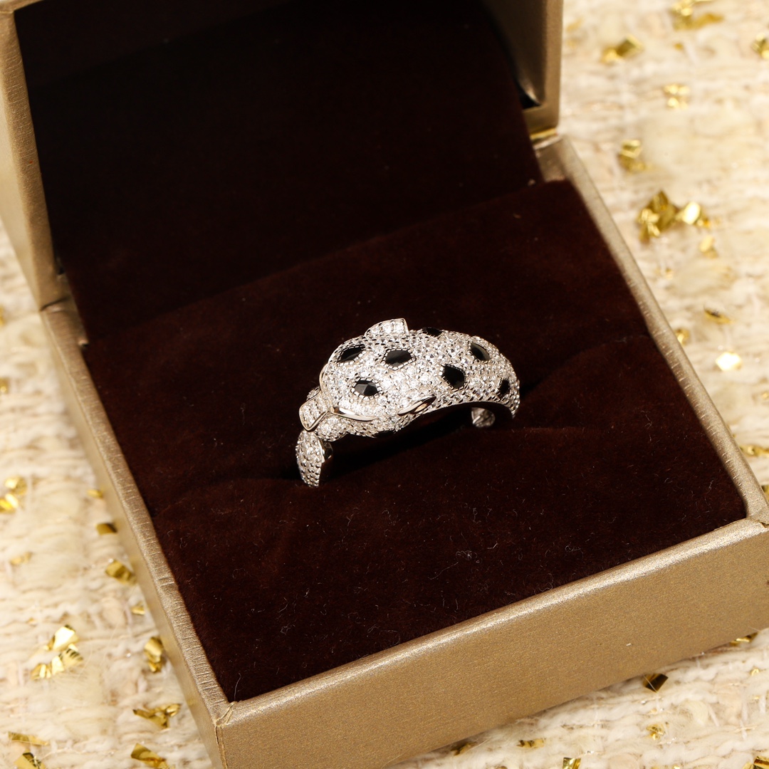 [TOP] Cartier Leopard Head Ring With Diamond