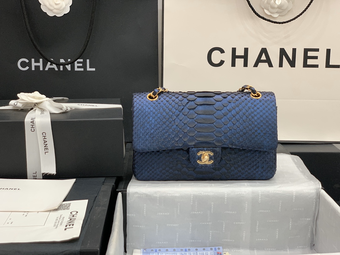 [TOP] CHANEL Python Skin Bag 25.5X7X16 CM -4 Colors