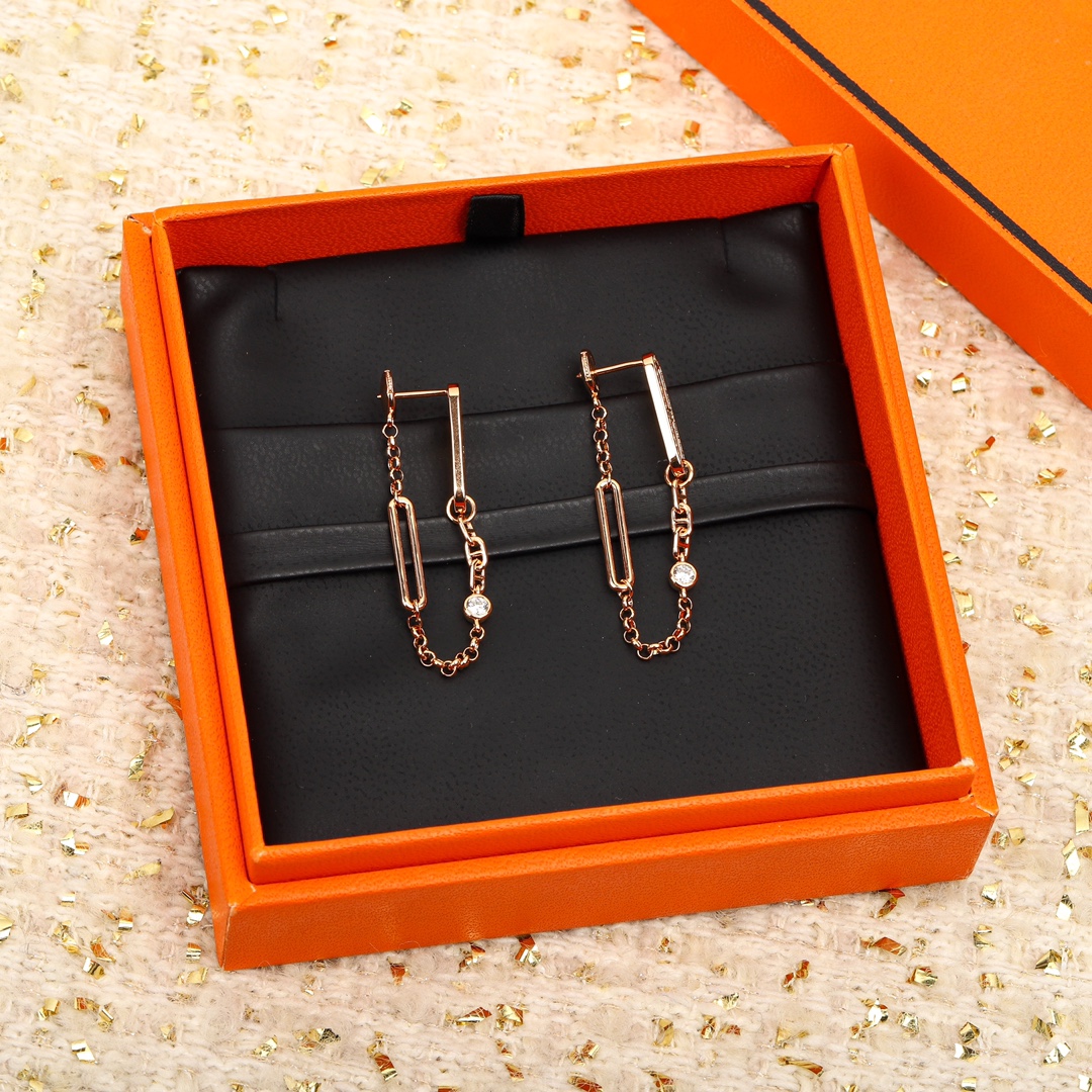 [TOP] HERMES Pig Nose Diamond Earrings