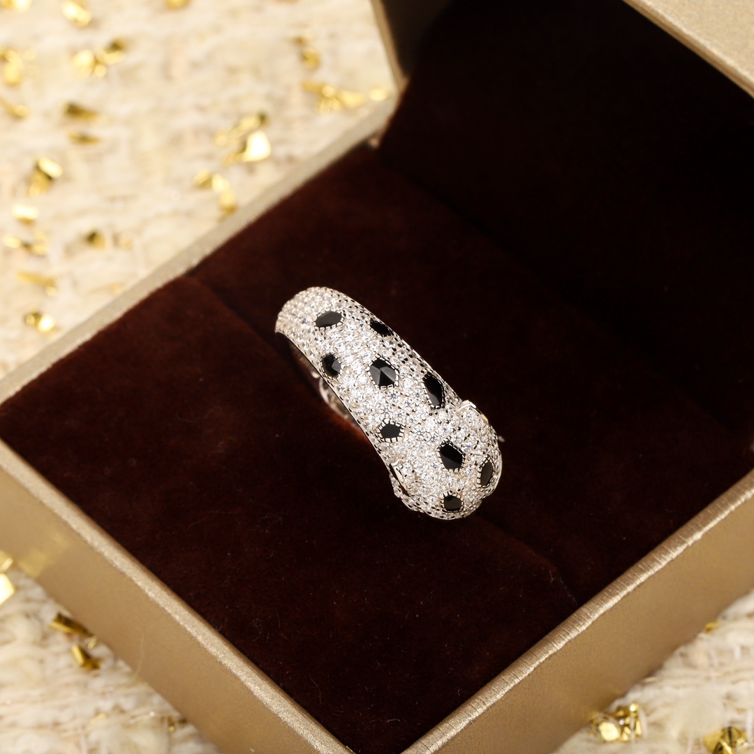 [TOP] Cartier Leopard Head Ring With Diamond