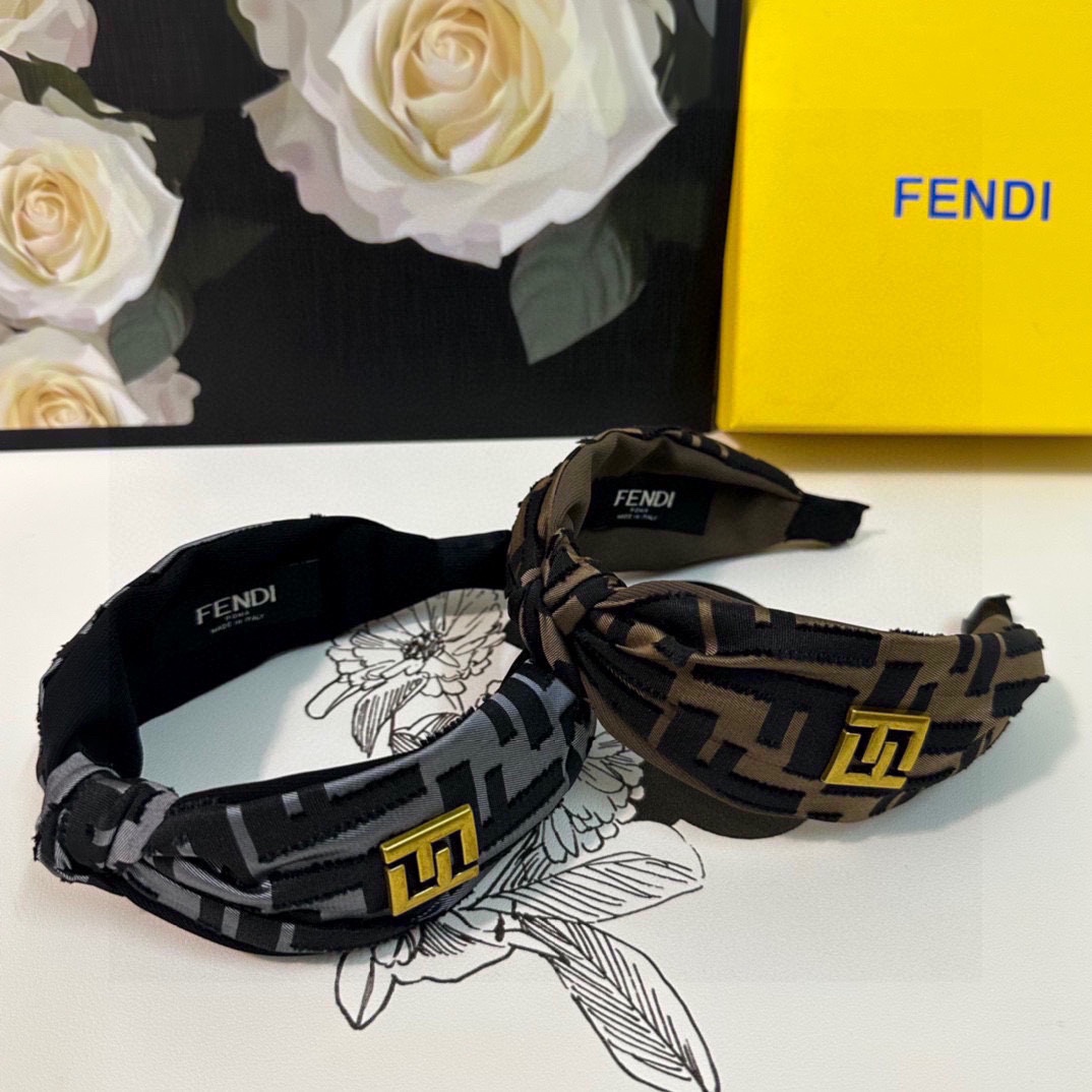 [TOP] FENDI Latest Hairbands - 2 Colors