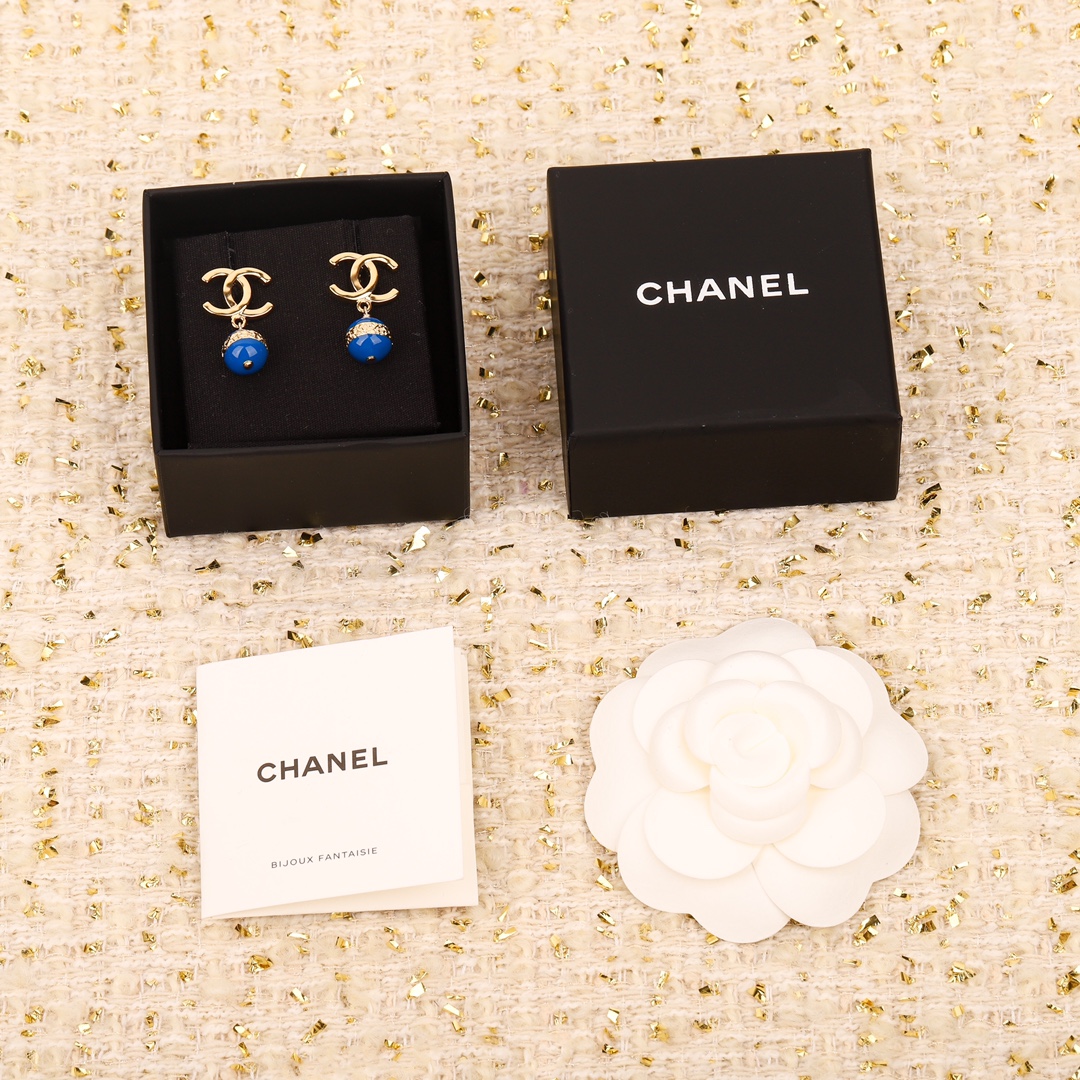 [TOP] CHANEL CC Pendant Earrings
